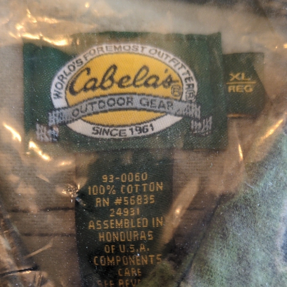 Cabela's Chamois Shirt in Realtree Camo XL/Reg NWT Make An Offer - Picture 3 of 5